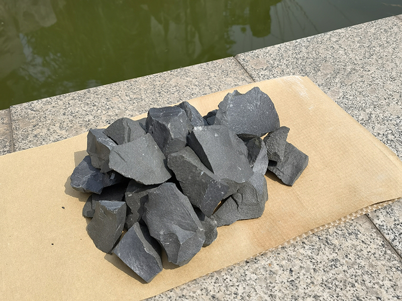 預熔精煉渣